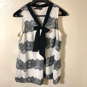 Vintage style sleeveless blouse